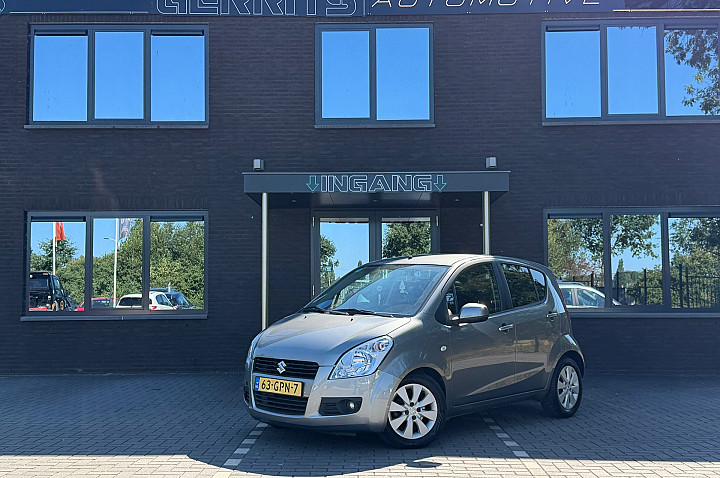 Suzuki Splash 1.0 Exclusive Airco | Lichtmetalen Velgen | Mistlampen | Extra Getint Glas